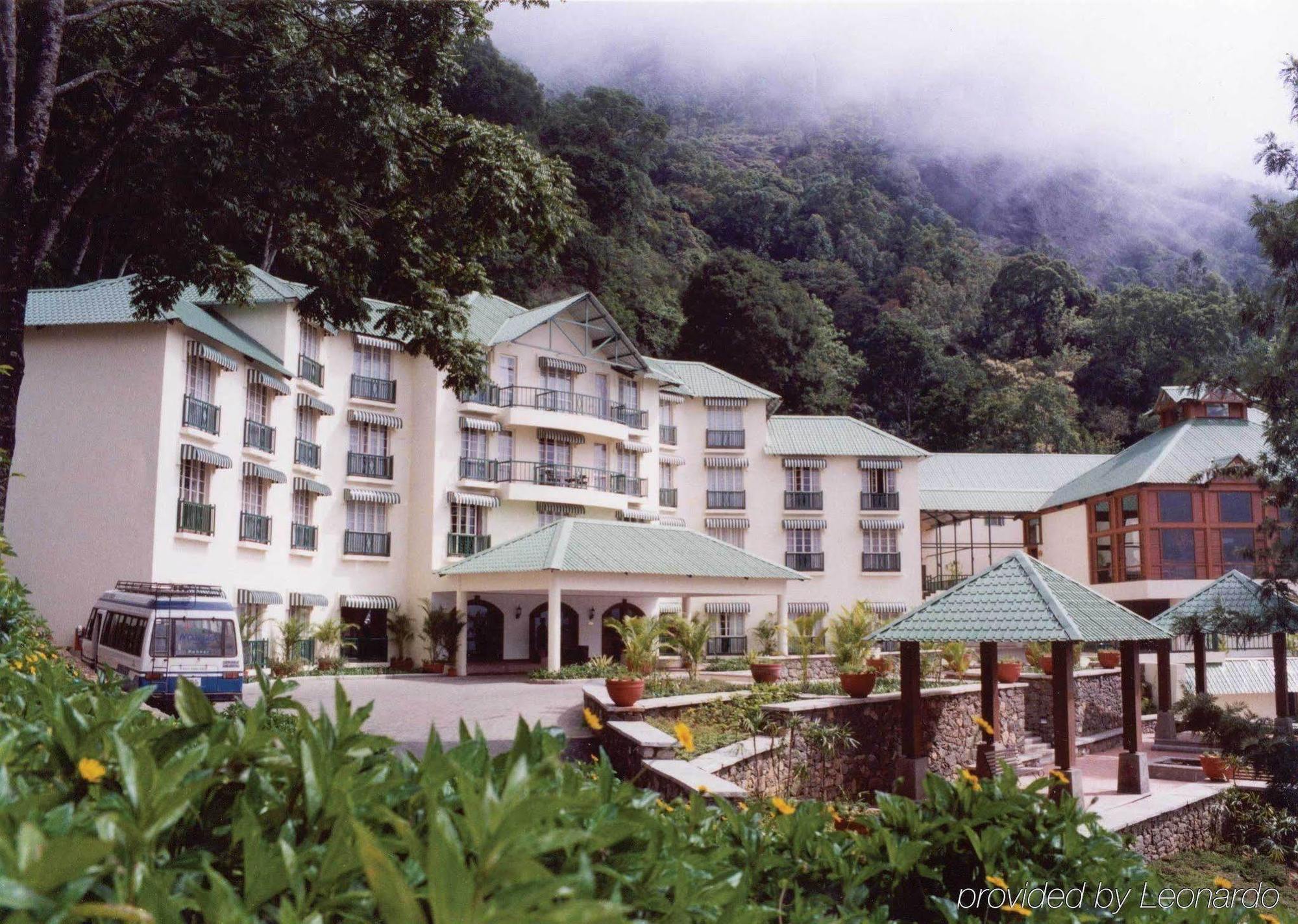 Hotel Club Mahindra Munnar Chinnakanal Exterior foto